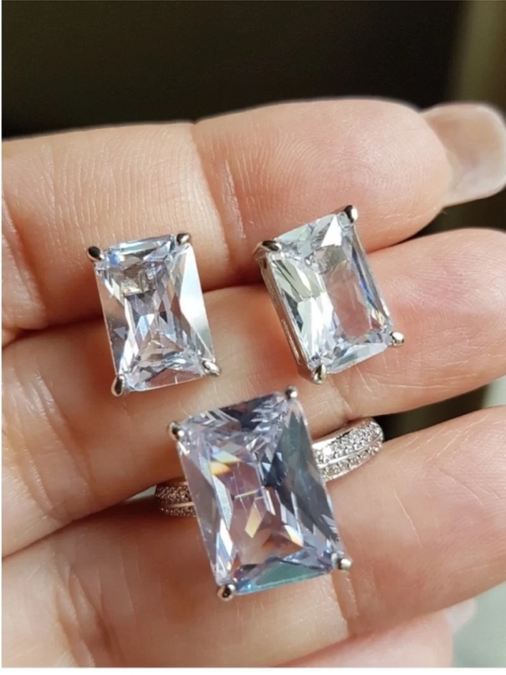 Swarovski Elements 925 Sterling Silver 6ct Emerald-cut Solitaire Ring NEW